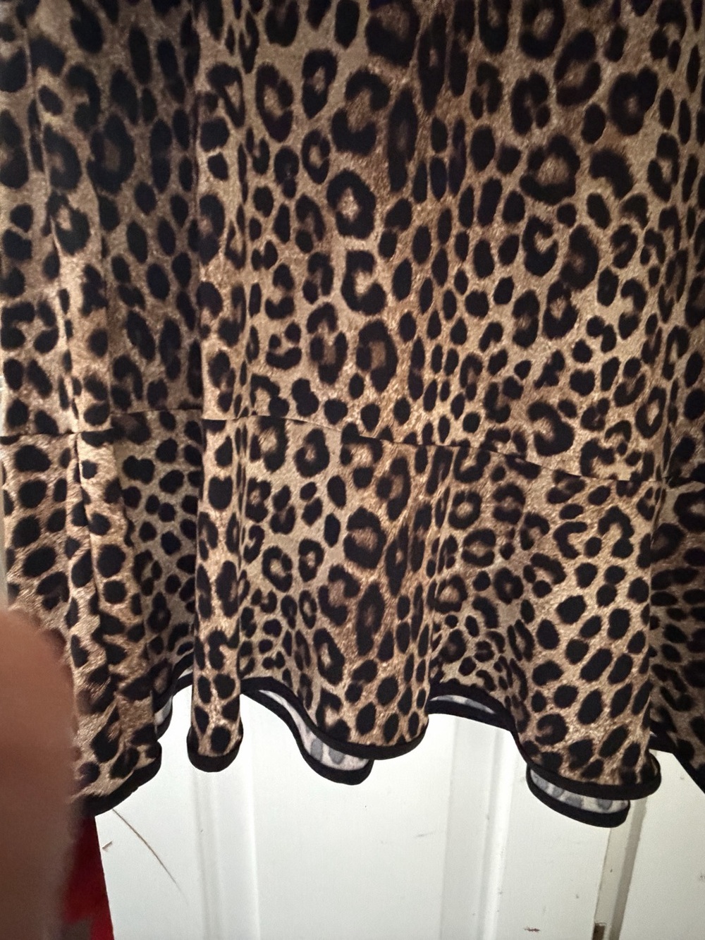 Michael Kors leopard print dress w Ruffle Bottom, L/P, like new - Picture 4 of 10
